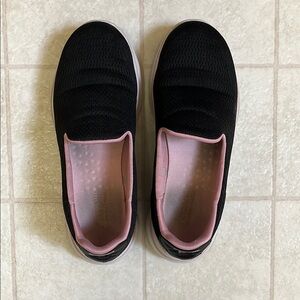 Skechers Women's Black and Pink Slip-On Shoes
